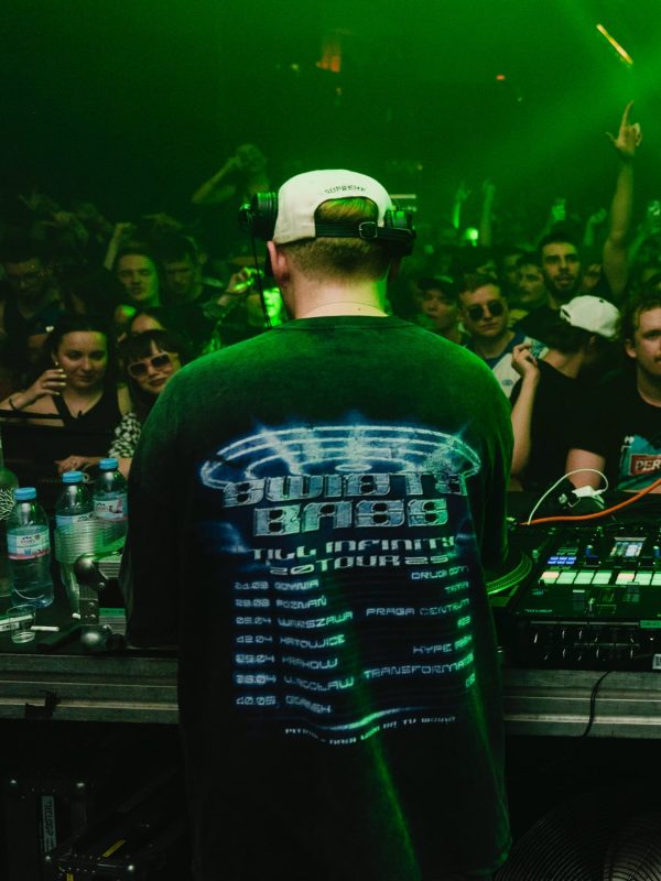 TILL INFINITY VINTAGE TOUR TEE - Image 8